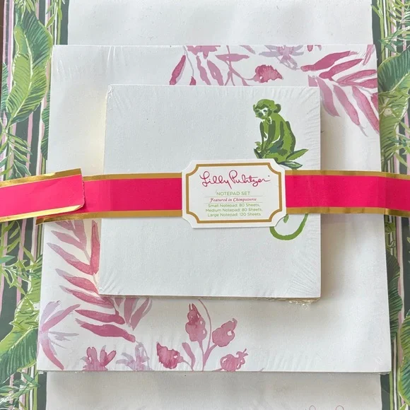 Lilly Pulitzer Pink and Green Leaf Notepad Set of 3 NWT - Picture 3 of 6